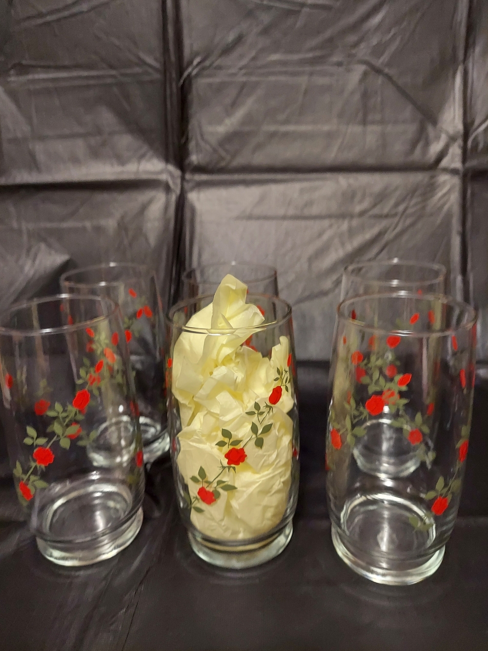 Set of 6 Clear Drinking Glasses with Red Rose Pattern